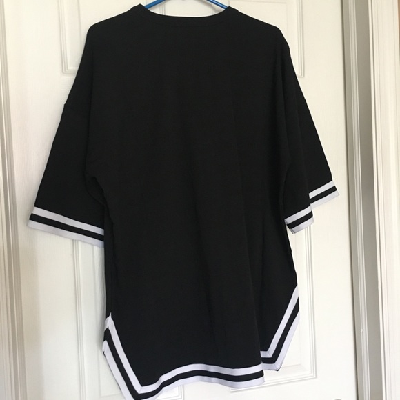 The Perfect Example Jersey Tee - Picture 6 of 6